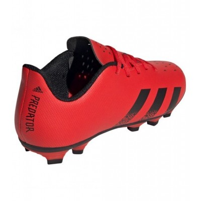 PREDATOR FREAK 4 FG JR